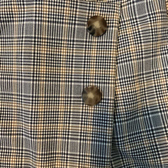 Skorts - Picture 5 of 8